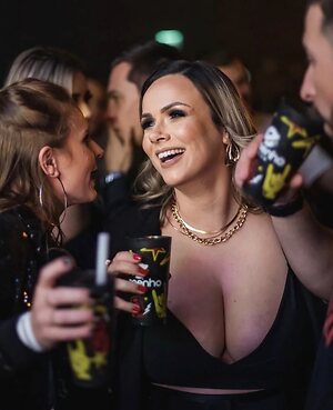 Fran V. leaked photo #19