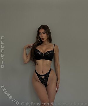 Francesca Farago leaked photo #46