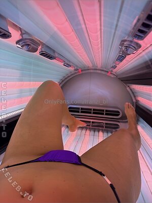 franzi_bl Nude Leaked Photo #4