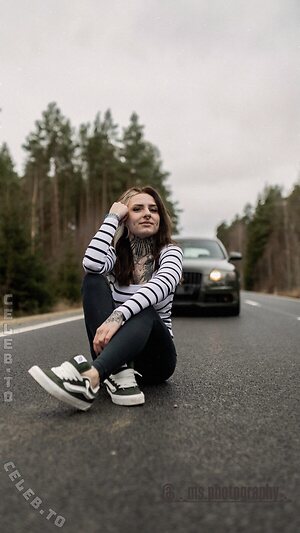 Set 14 — 14 photos