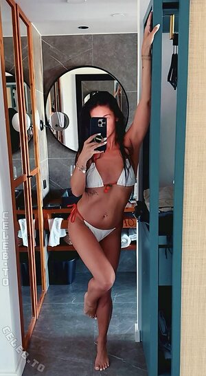 Frenzy Blitz Nude Leaked Photo #3