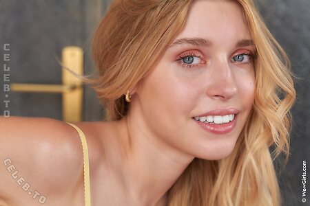 Freya Mayer Nude Leaked Photo #1517