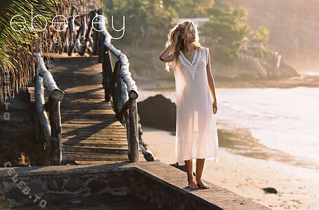 Frida Aasen Nude Leaked Photo #23