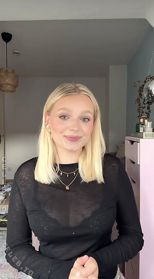 Frida Fischer leaked photo #30