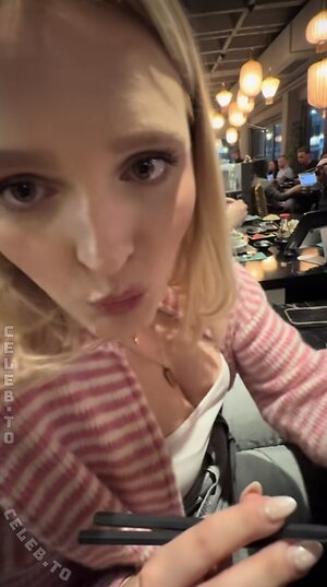 Frida Fischer leaked photo #42