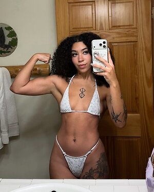Frizzylifts leaked photo #12