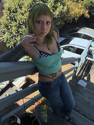 G0thbondage leaked photo #10