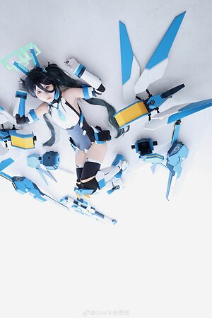 G44 leaked photo #83