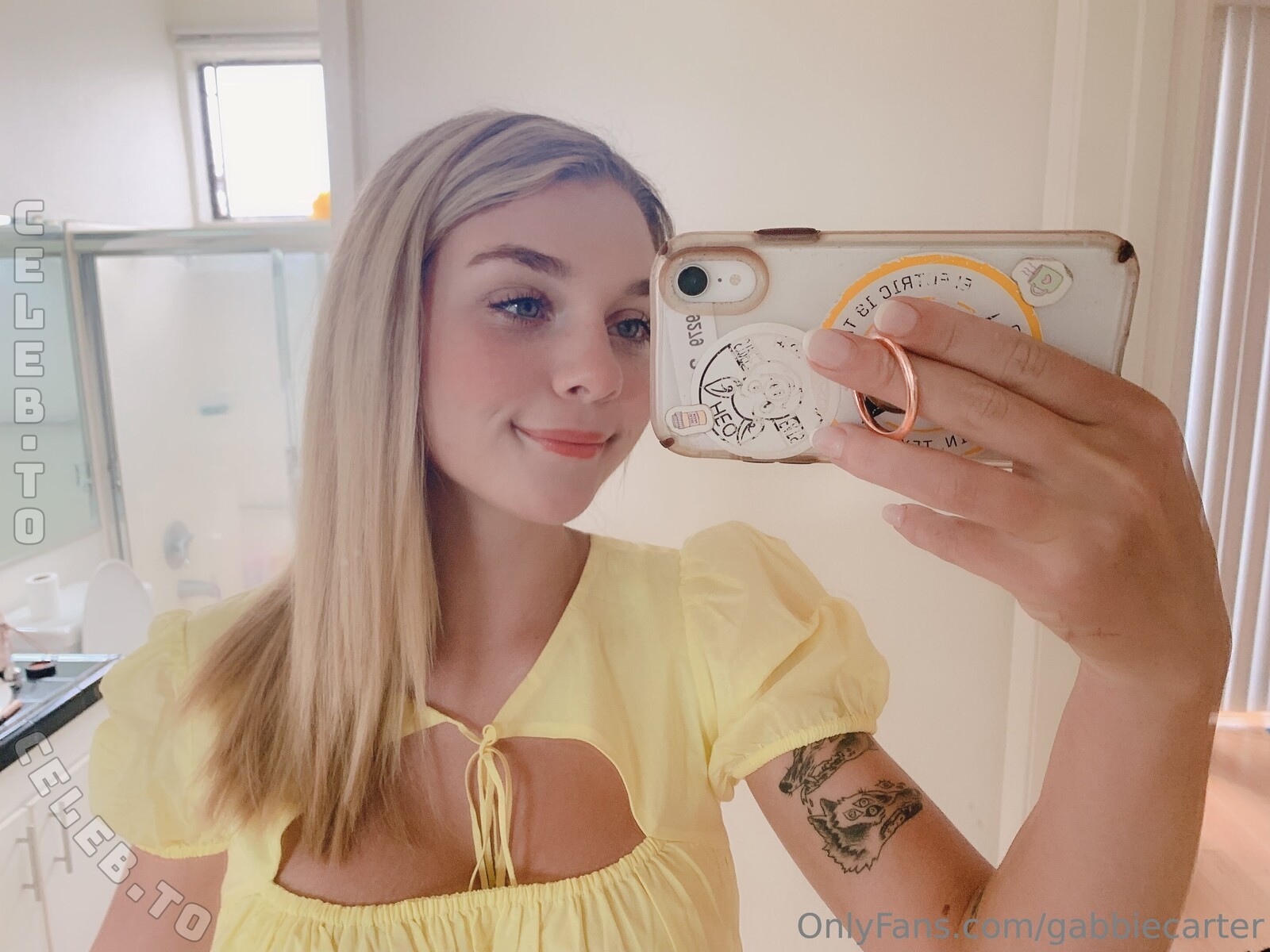 Gabbie Carter photo