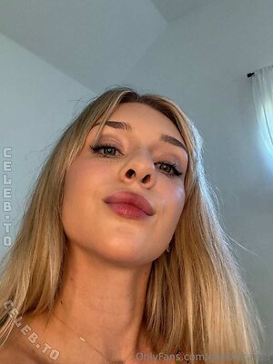 Gabbie Carter photo