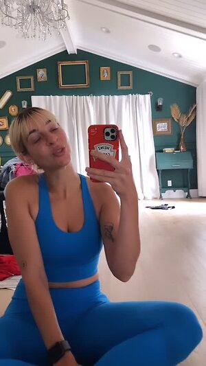 Gabbie Hanna Nude Leaked Photo #19