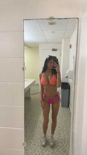 gabipaladinoo leaked photo #3