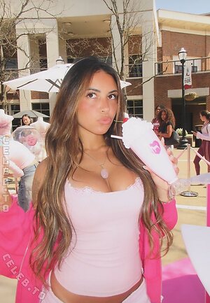 Gabriela Moura Nude Leaked Photo #79