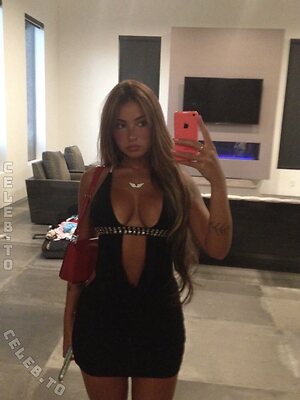 Gabriela Moura photo