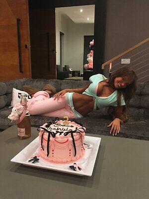 Gabriela Moura leaked photo #271