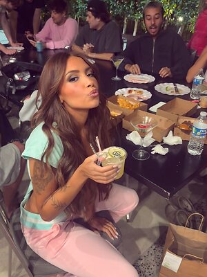 Gabriela Moura leaked photo #274