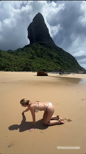 Gabriela Prioli leaked photo #2