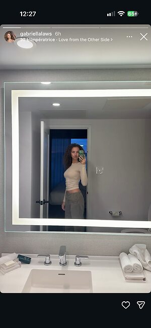 gabriellalaws leaked photo #5