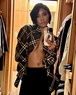 Gabrielle Union leaked photo #15