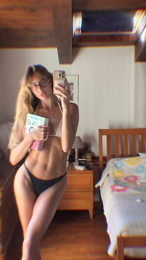 Gaia Sabbatini leaked photo #24