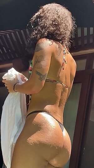 Gal Gadot da Bahia Nude Leaked Photo #24