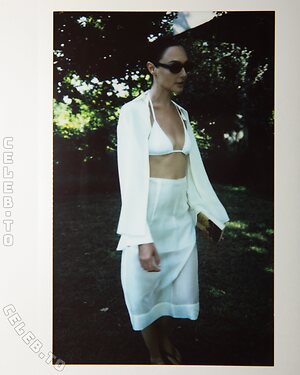 Gal Gadot photo