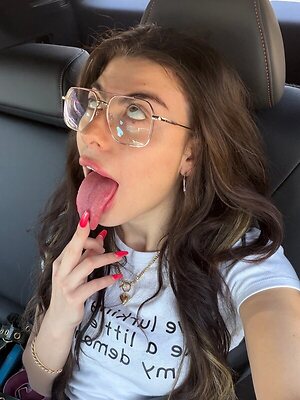 Gal Ritchie leaked photo #621