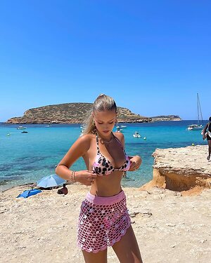 Gaëlle De Deurwaerder leaked photo #9