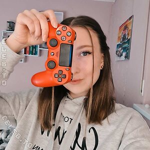 Gamerpetrol Nude Leaked Photo #25