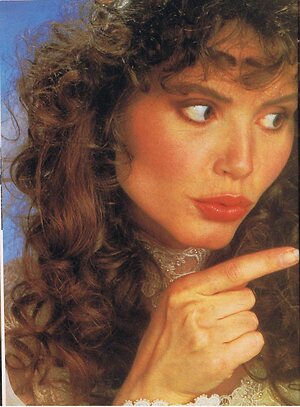 Geena Davis leaked photo #26