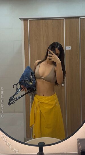 Gela Walter Nude Leaked Photo #4