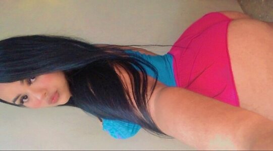 Genesis Carolina leaked photo #2