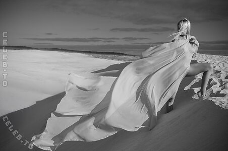 Genevieve Morton Nude Leaked Photo #115