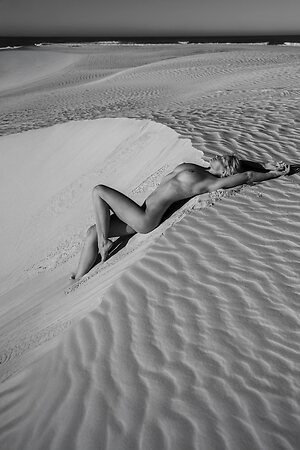 Genevieve Morton leaked photo #273