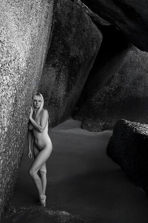 Genevieve Morton leaked photo #276
