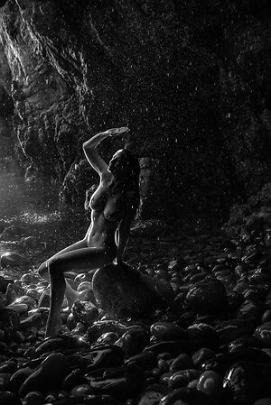 Genevieve Morton leaked photo #281