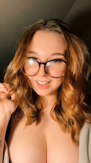 Georgia R leaked photo #13