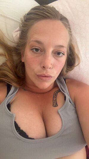 Georgie Snyder leaked photo #3