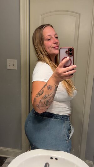 Georgie Snyder leaked photo #6