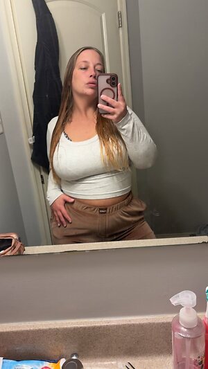 Georgie Snyder leaked photo #20