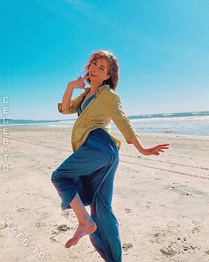 Georgie (Soupytime) More Nude Photos