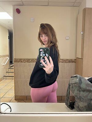Georgiejuju leaked photo #5