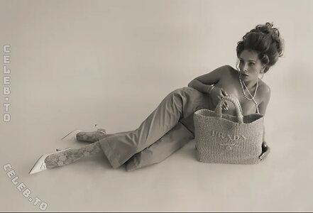 Georgina Fleur photo