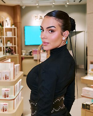Georgina Rodríguez leaked photo #7