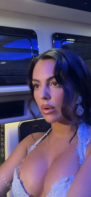 Georgina Rodriguez Hernández Nude Leaked Photo #7