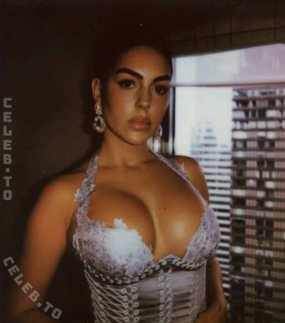 Georgina Rodriguez Hernández photo
