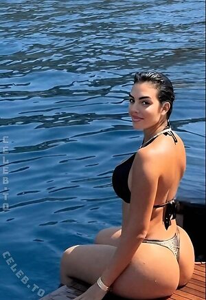 Georgina Rodriguez Hernández photo