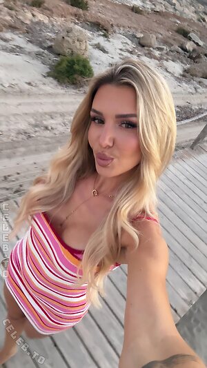 Gerda Lewis leaked photo #58