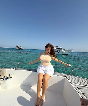 German big tits Tiktok finds Nude Leaked Photo #8