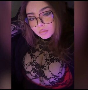 German girl with huge tits Nude Leaked Photo #4